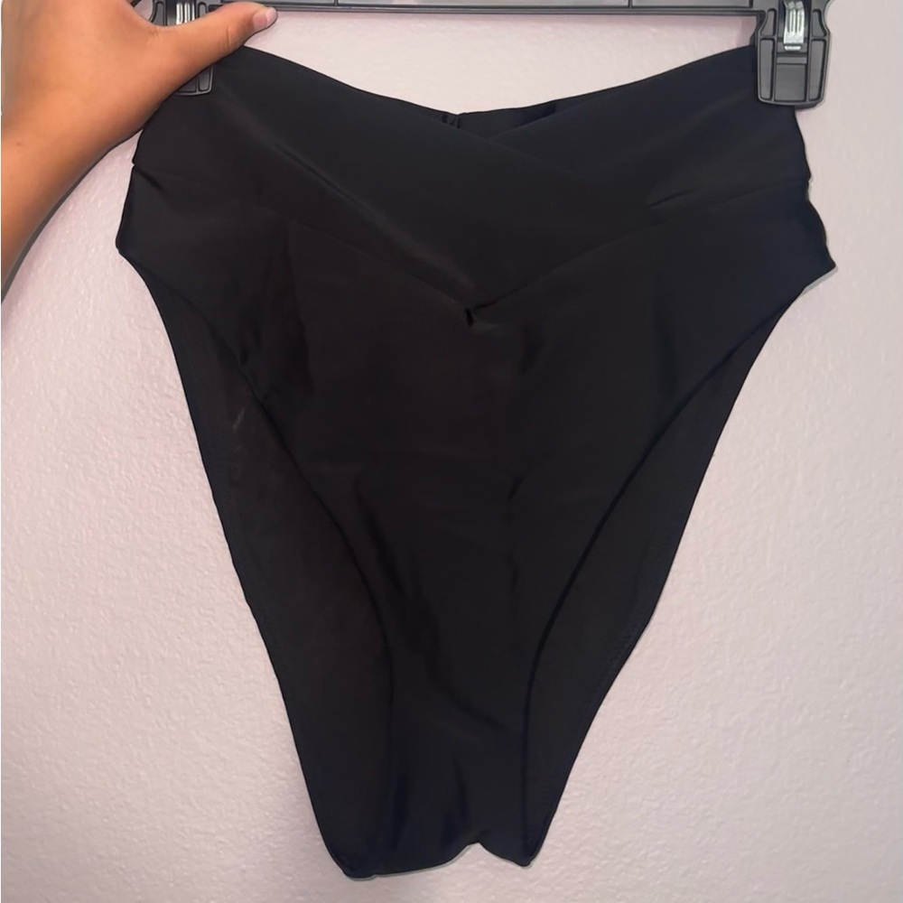 Aerie Black Swim Bottom 🌊